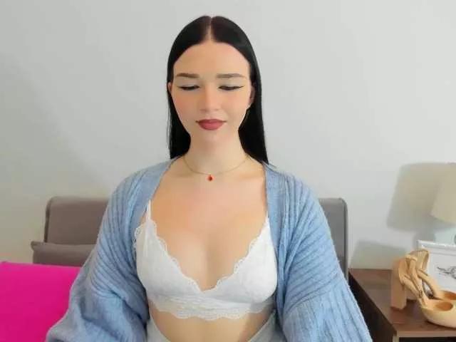 Explore our live girls sluts from our Custom and Multi clubs and checkout exclusive access to highly interactive content, such as shape, hair, titties, pussy type and many more.