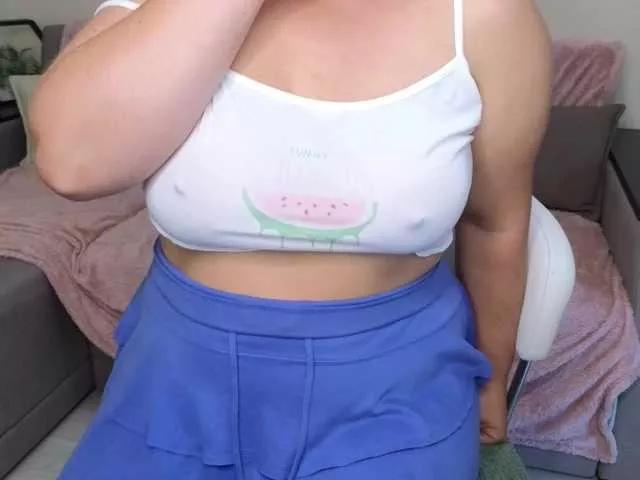 Baby-Mary from BongaCams