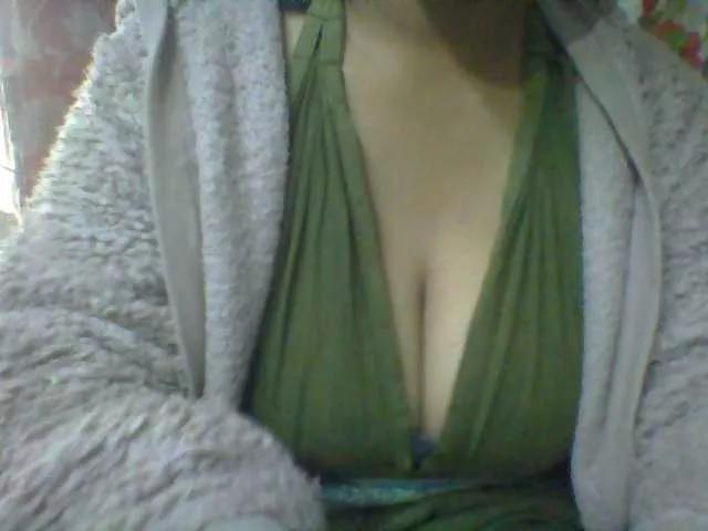 babyhornyx from BongaCams is Freechat