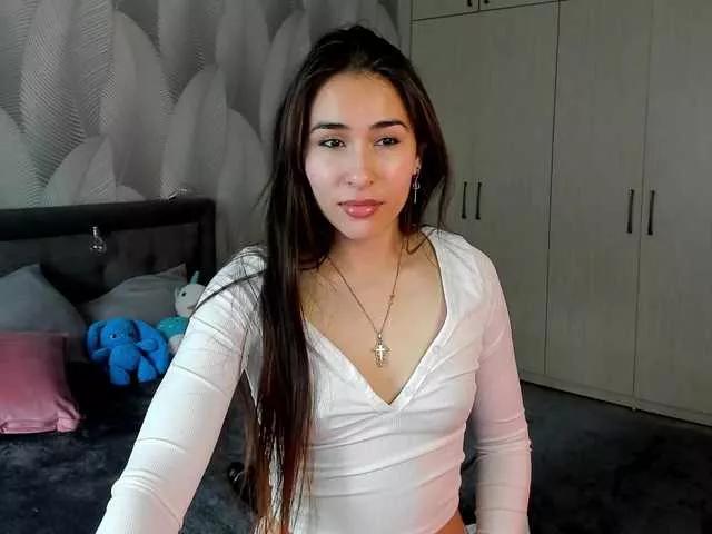 Bambiiiii from BongaCams