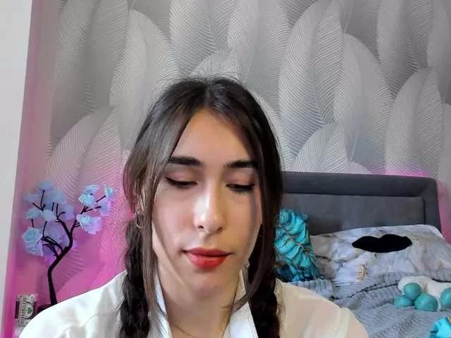 Bambiiiii from BongaCams