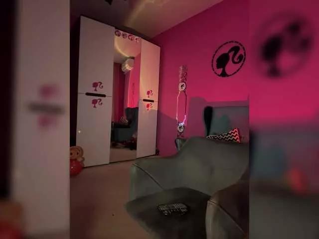 Barbie-mf from BongaCams