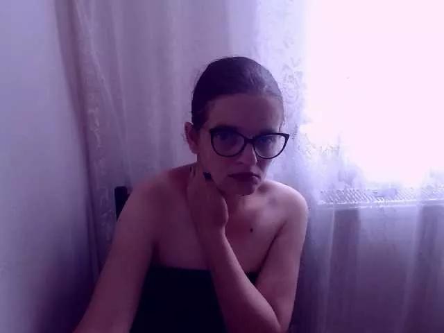 bellaro from BongaCams