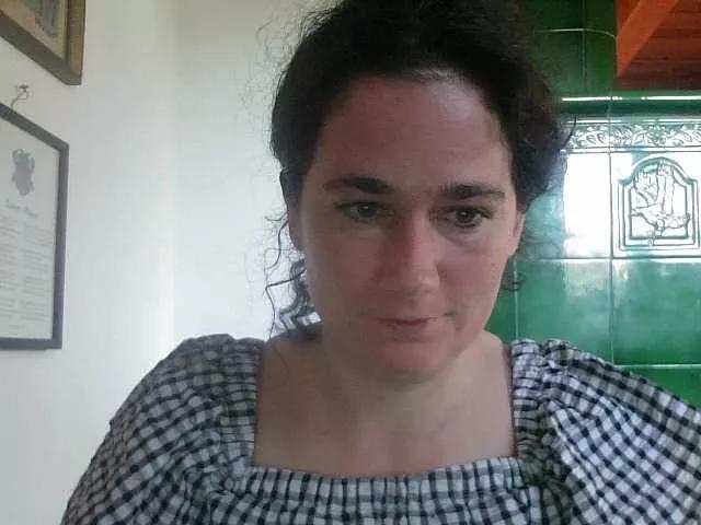 BessyExtraKiss from BongaCams is Freechat