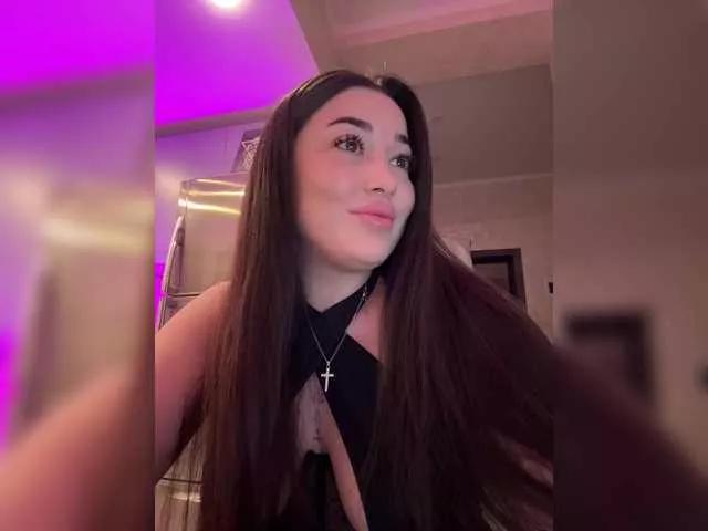 BettyBoom13 from BongaCams