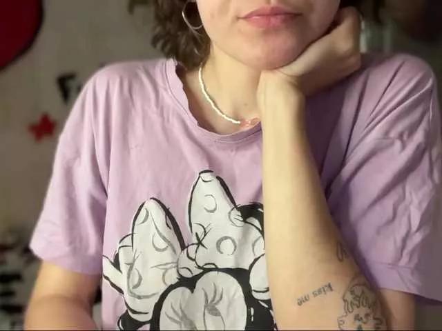 Explore our live girls sluts from our Custom and Multi clubs and checkout exclusive access to highly interactive content, such as shape, hair, titties, pussy type and many more.