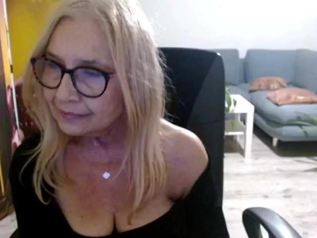 BlondeSofia from BongaCams is Freechat