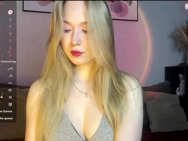 blondieangelme from BongaCams is Freechat