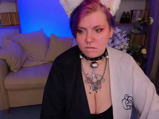 Explore our live girls sluts from our Custom and Multi clubs and checkout exclusive access to highly interactive content, such as shape, hair, titties, pussy type and many more.