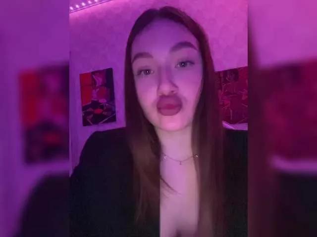 Explore our live girls sluts from our Custom and Multi clubs and checkout exclusive access to highly interactive content, such as shape, hair, titties, pussy type and many more.