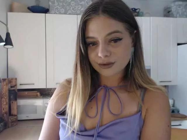 BuffyFire from BongaCams