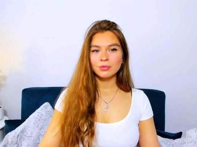 Explore our live girls sluts from our Custom and Multi clubs and checkout exclusive access to highly interactive content, such as shape, hair, titties, pussy type and many more.