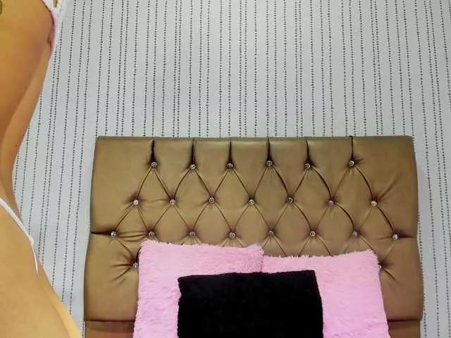 candibella from BongaCams is Freechat