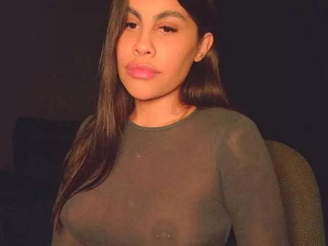 Explore our live girls sluts from our Custom and Multi clubs and checkout exclusive access to highly interactive content, such as shape, hair, titties, pussy type and many more.