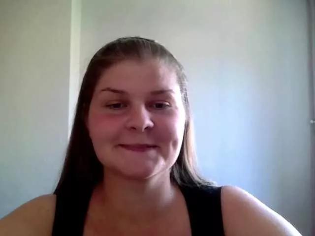 CarolineKiss from BongaCams is Freechat