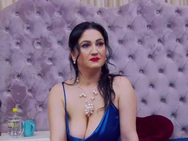 CassidyVelvet from BongaCams