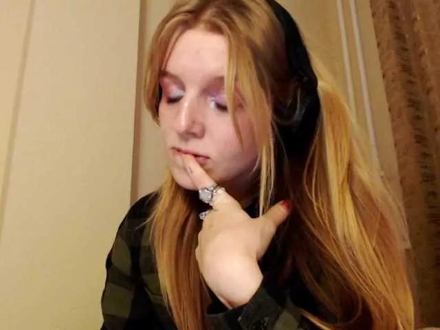 Explore our live girls sluts from our Custom and Multi clubs and checkout exclusive access to highly interactive content, such as shape, hair, titties, pussy type and many more.