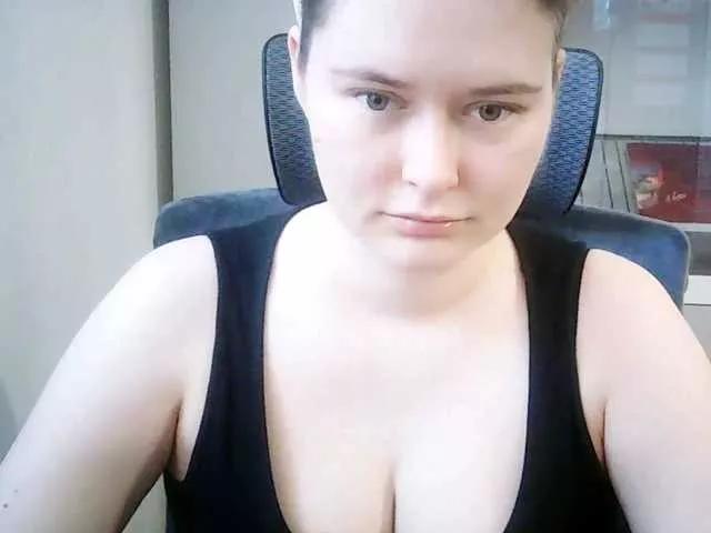 Explore our live girls sluts from our Custom and Multi clubs and checkout exclusive access to highly interactive content, such as shape, hair, titties, pussy type and many more.