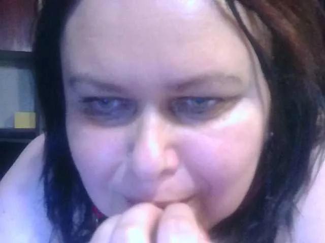 Photos of CharleeKendall from BongaCams is Freechat