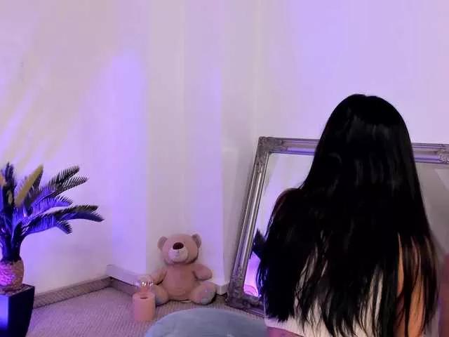 Explore our live girls sluts from our Custom and Multi clubs and checkout exclusive access to highly interactive content, such as shape, hair, titties, pussy type and many more.