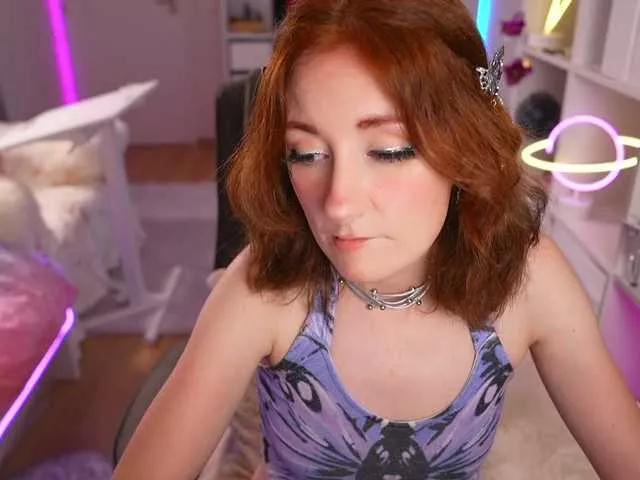 CissyGlitter from BongaCams