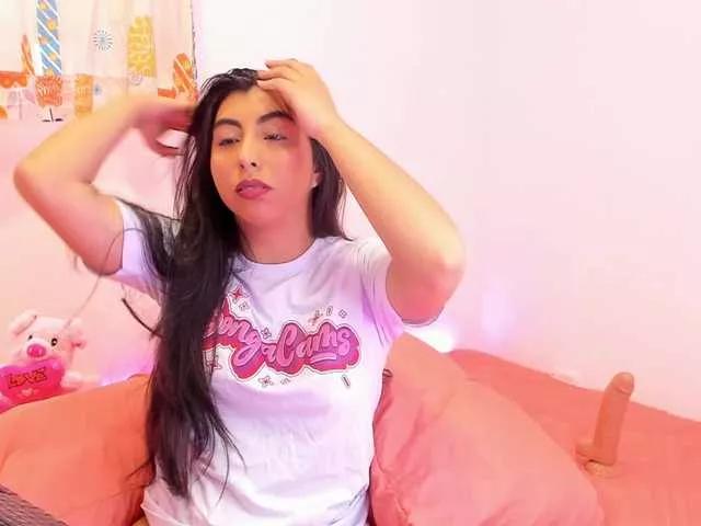 Photos of ClatteyaCollins from BongaCams is Freechat