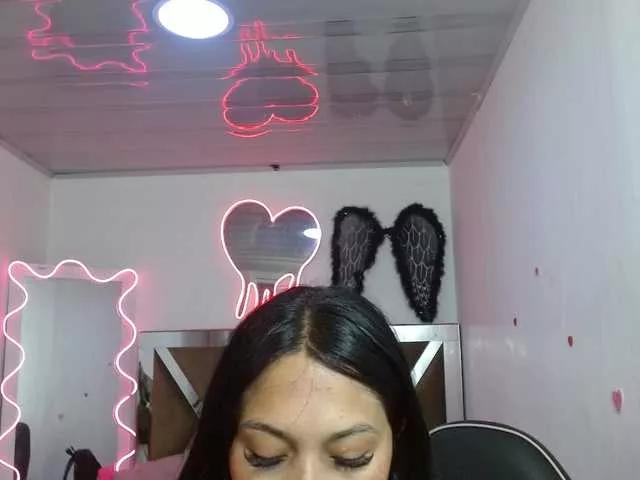 CLEO-TAY from BongaCams is Freechat