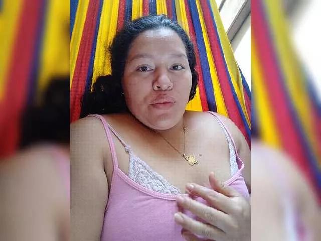 cocoblwe93 from BongaCams