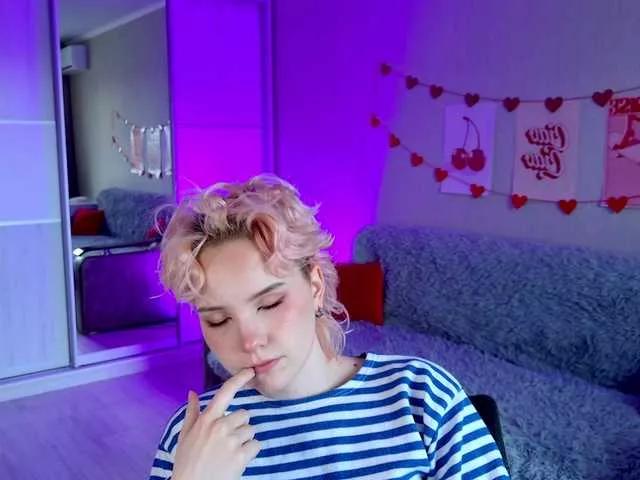Cool-Love from BongaCams