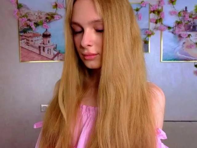 CrimsonAura from BongaCams is Freechat