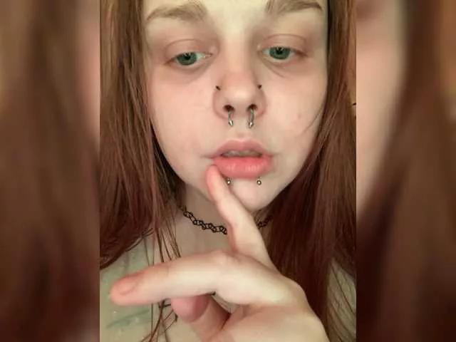 Explore our live girls sluts from our Custom and Multi clubs and checkout exclusive access to highly interactive content, such as shape, hair, titties, pussy type and many more.