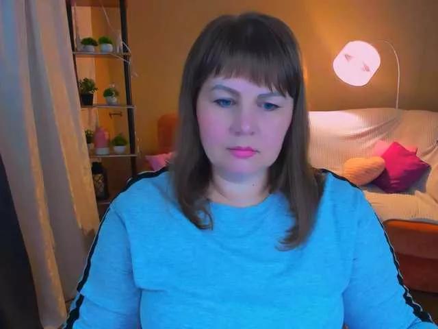 CrystaalStaar from BongaCams is Freechat