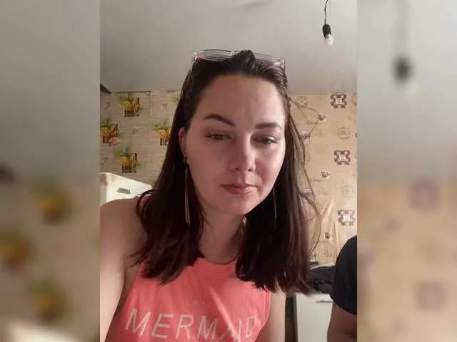 CrystalAndDavis webcams show profile image 