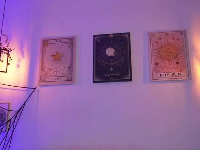 Photos of curlynatashaa from BongaCams is Freechat