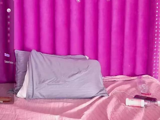 curvybrunnett from BongaCams is Freechat