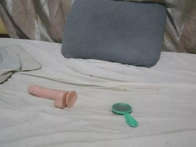 cute-mashall from BongaCams is Freechat