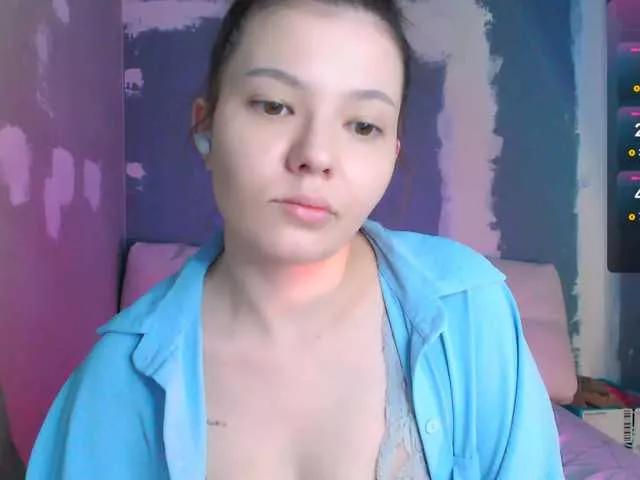 Explore our live girls sluts from our Custom and Multi clubs and checkout exclusive access to highly interactive content, such as shape, hair, titties, pussy type and many more.