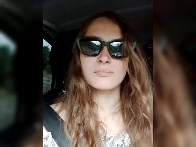 cutemilana-sexwife from BongaCams is Freechat