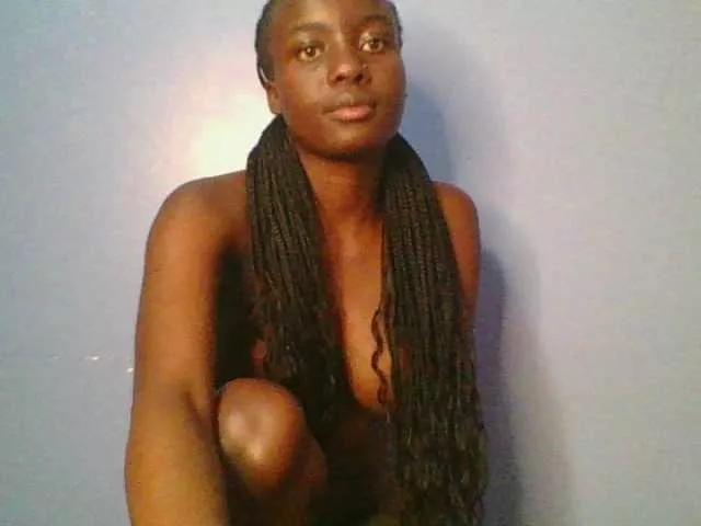 Cutiechoco from BongaCams is Freechat