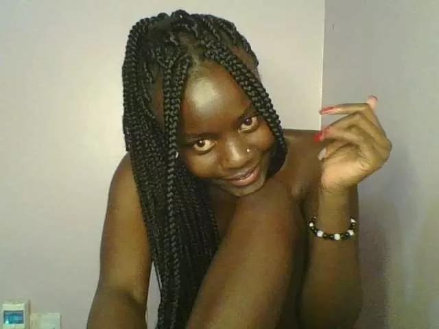 Cutiechoco from BongaCams is Freechat