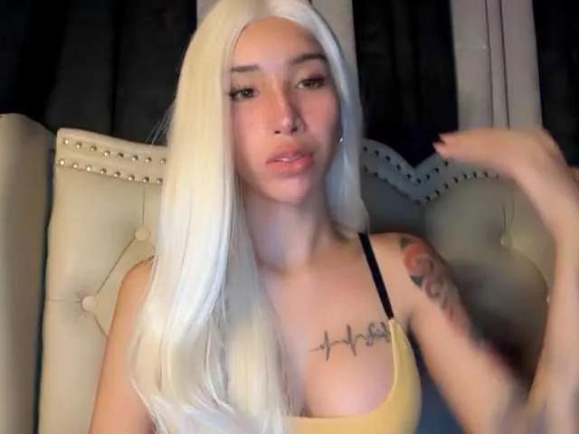 cutiepinayxx from BongaCams is Freechat