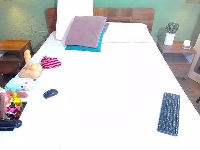 DANAABROWN from BongaCams