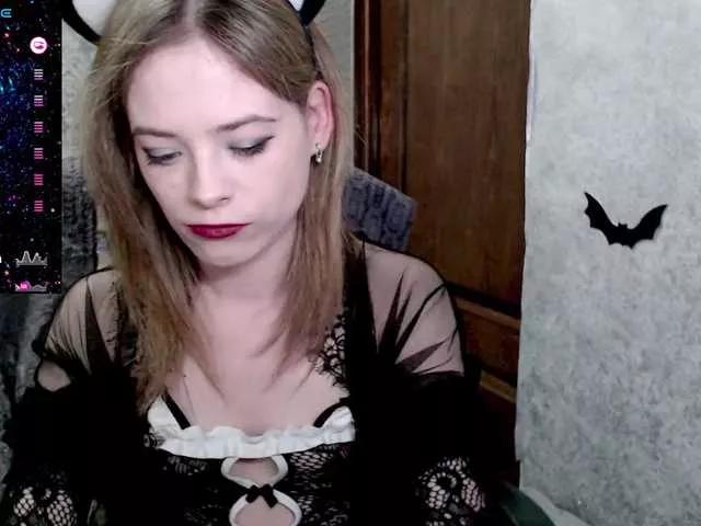 DanaXSmile from BongaCams