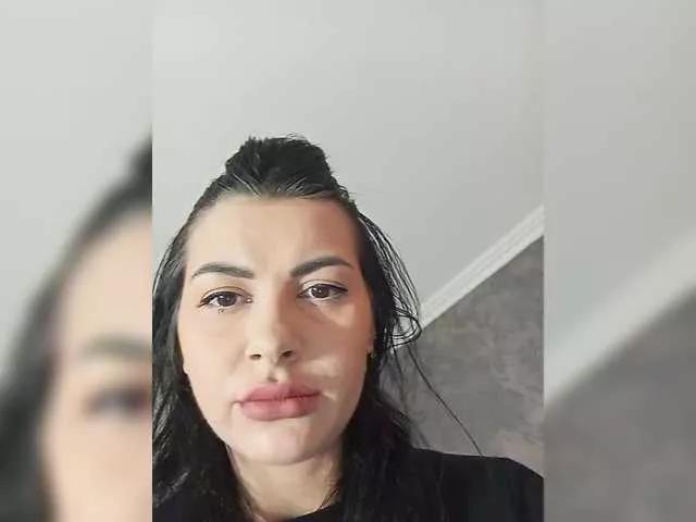 Explore our live girls sluts from our Custom and Multi clubs and checkout exclusive access to highly interactive content, such as shape, hair, titties, pussy type and many more.