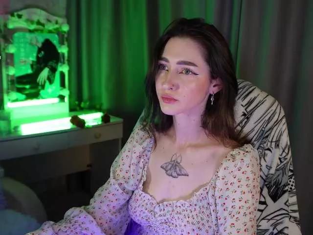 Explore our live girls sluts from our Custom and Multi clubs and checkout exclusive access to highly interactive content, such as shape, hair, titties, pussy type and many more.