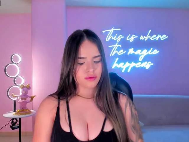 DonnaStonne from BongaCams