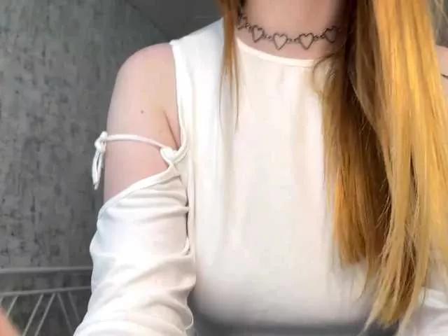 Explore our live girls sluts from our Custom and Multi clubs and checkout exclusive access to highly interactive content, such as shape, hair, titties, pussy type and many more.