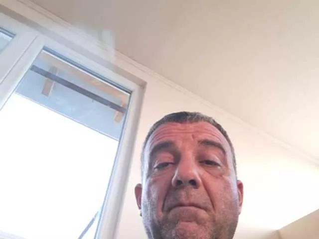 Elei2345 from BongaCams