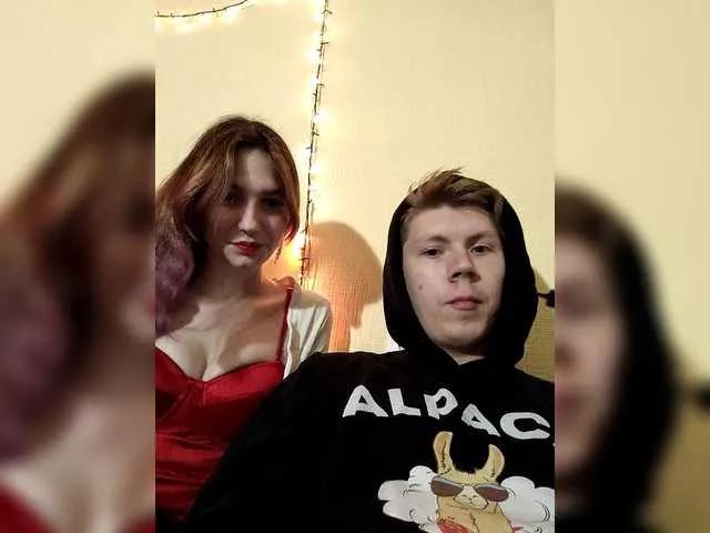 ElinaAndAlex webcams show profile image 