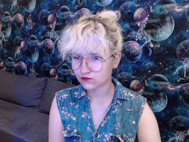 ElizabethWooler from BongaCams is Freechat